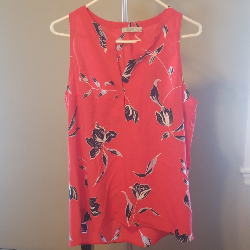 V neck tank top